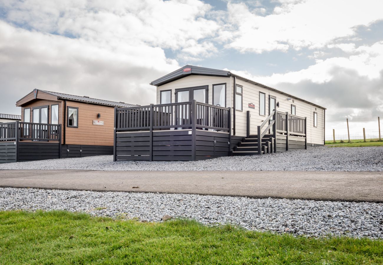 Mobile home in Strathkinness - Lodge 10 The Silverdale | Close to St Andrews