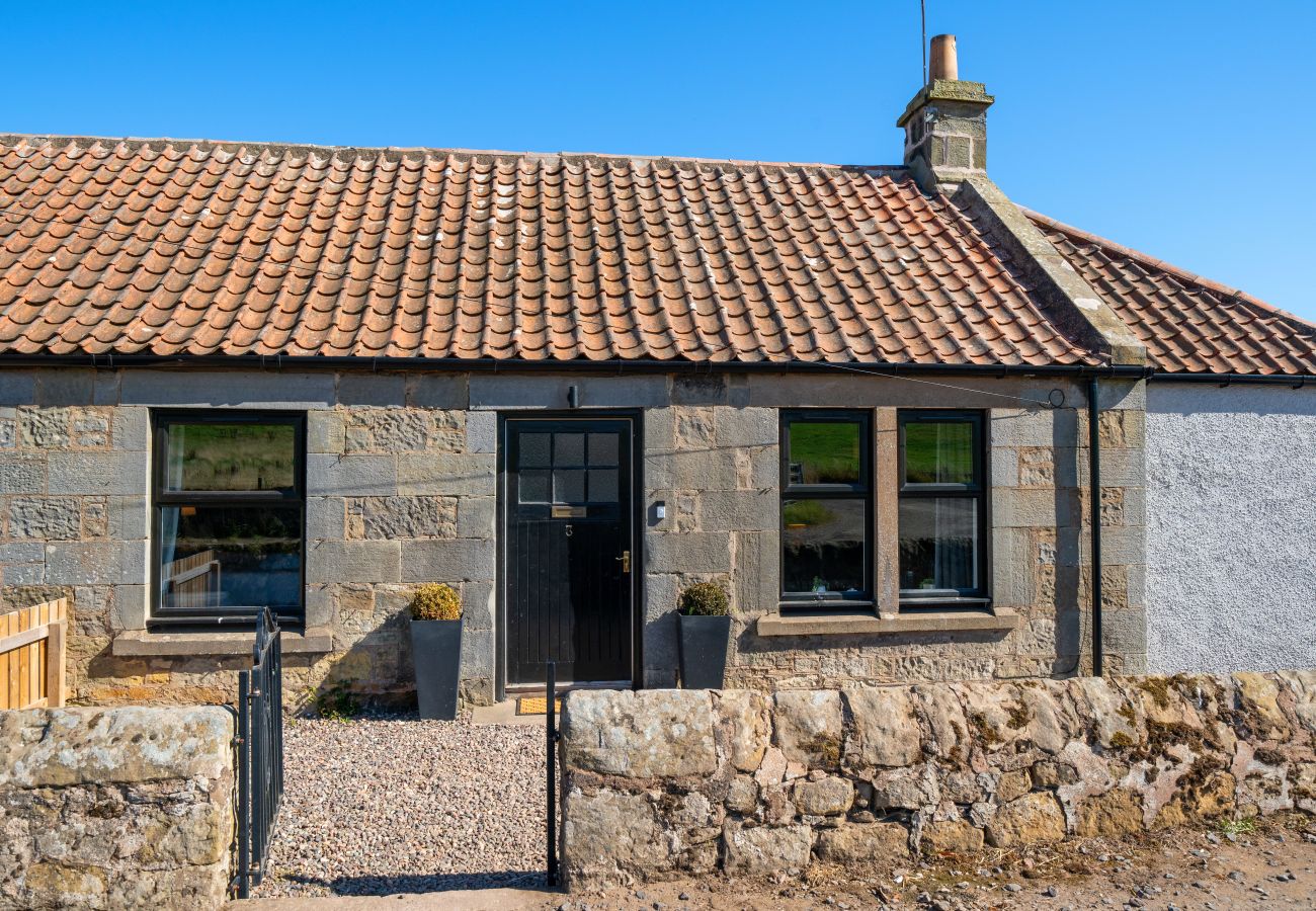 Cottage in St Andrews - Caddie’s Cottage: Eden View Estate