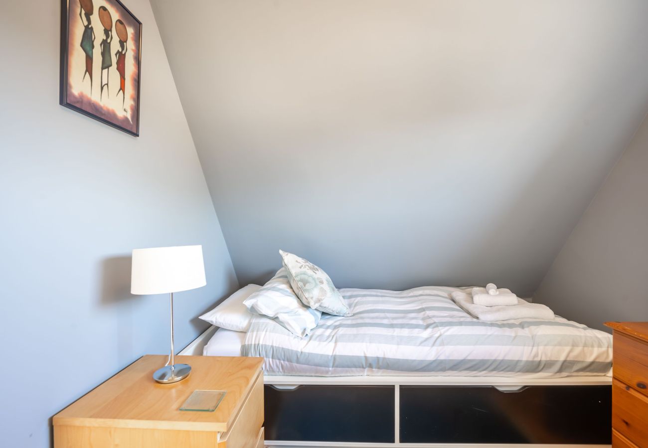 Apartment in St Andrews - Lamond Drive House | Parking