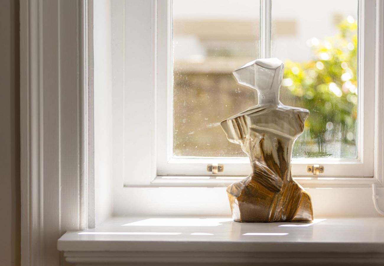 Apartment in St Andrews - Skye Sands | Westview House - 3 Bedrooms - Central