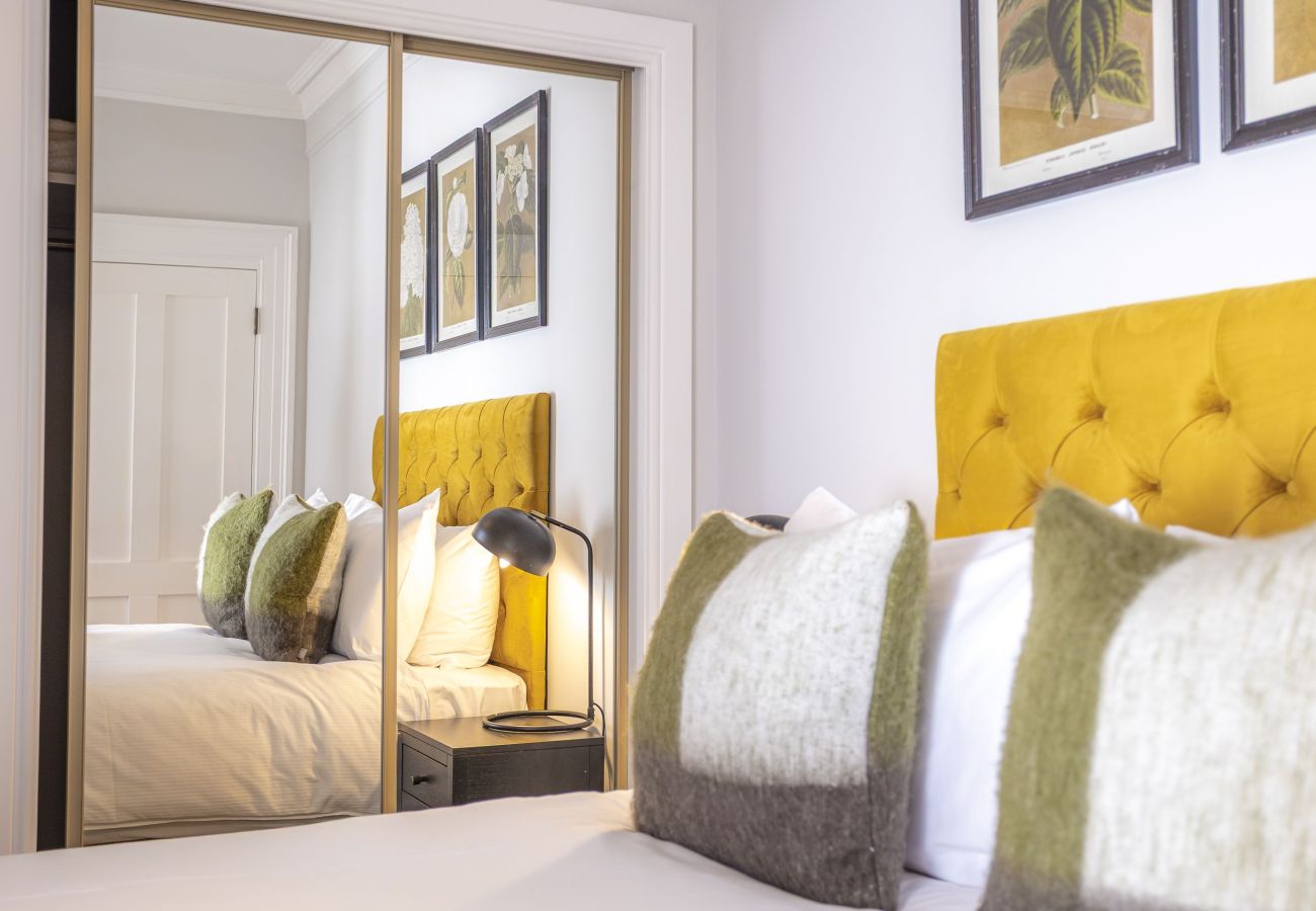 Apartment in St Andrews - Skye Sands | Westview House - 3 Bedrooms - Central