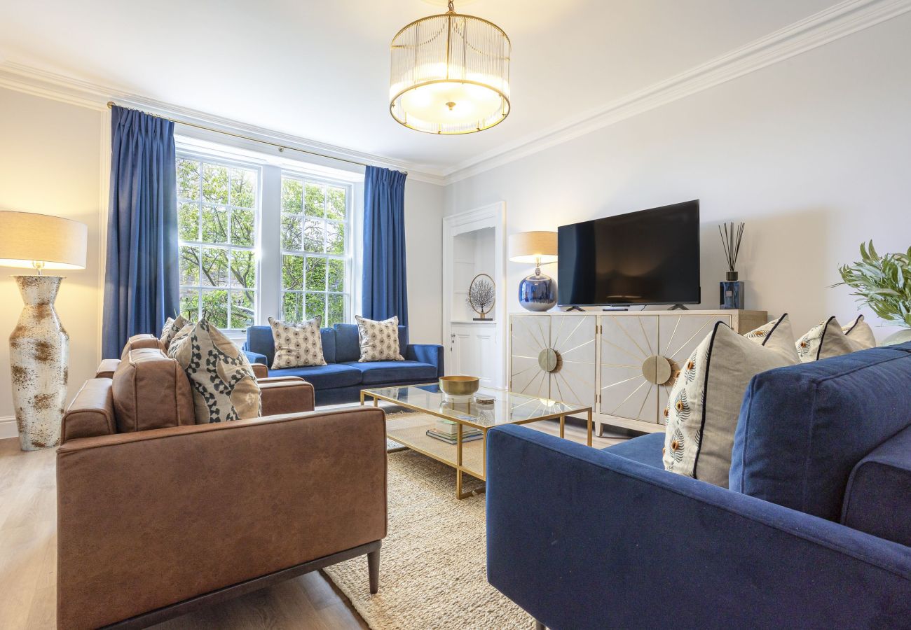 Apartment in St Andrews - Skye Sands | Westview House - 3 Bedrooms - Central