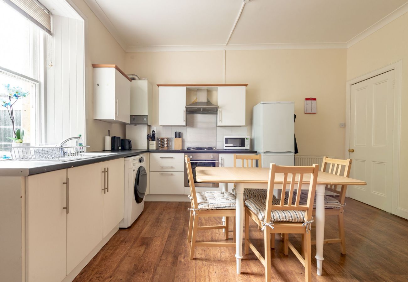 Apartment in St Andrews - Melbourne Place (No 4)