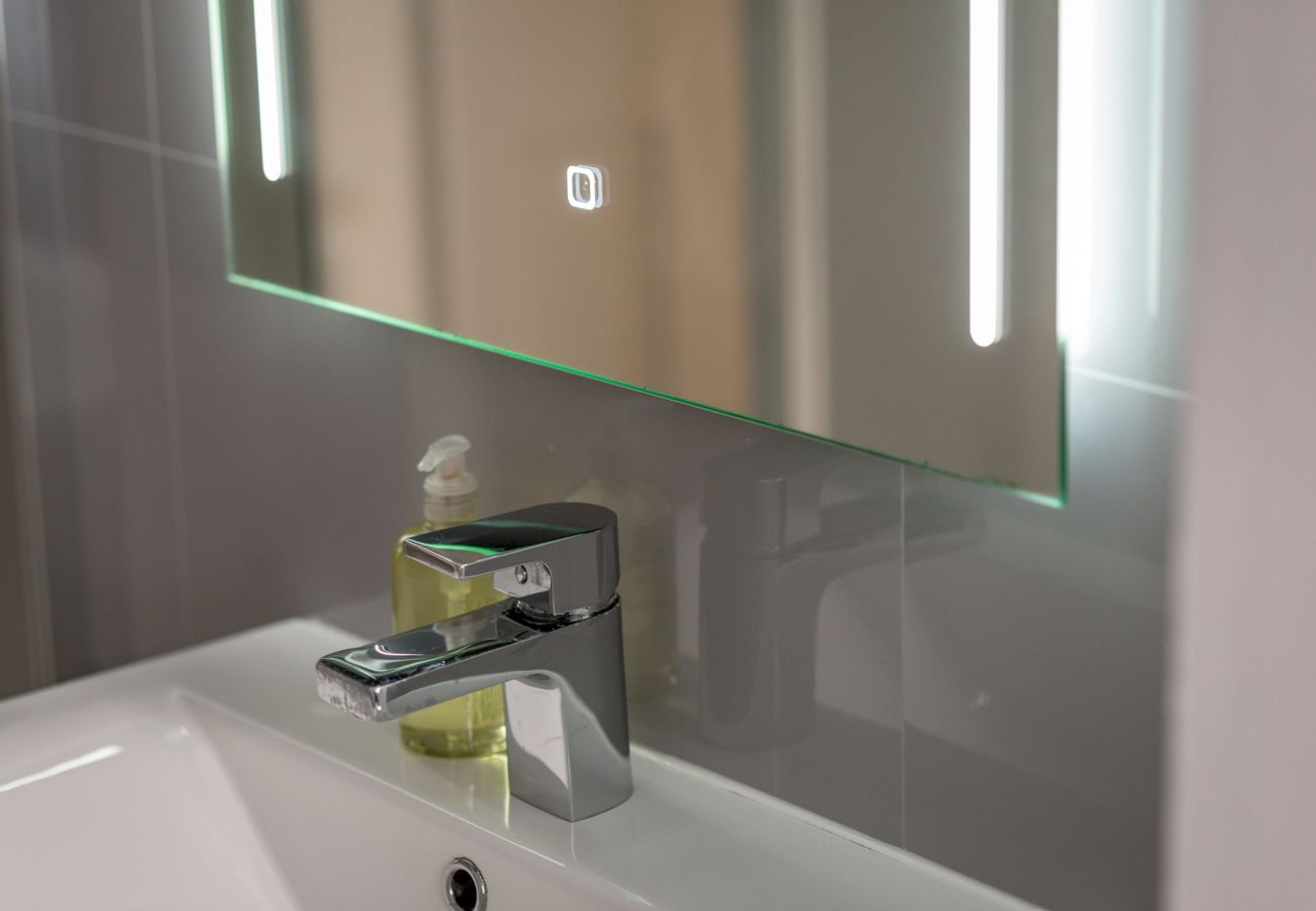 Apartment in St Andrews - Melbourne Place (No 4)