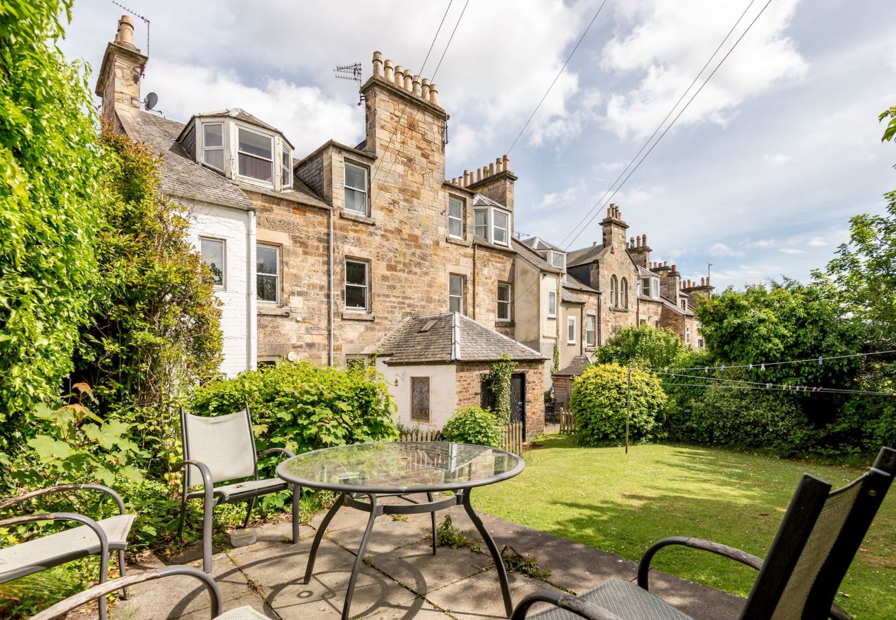 Apartment in St Andrews - Melbourne Place (No 4)