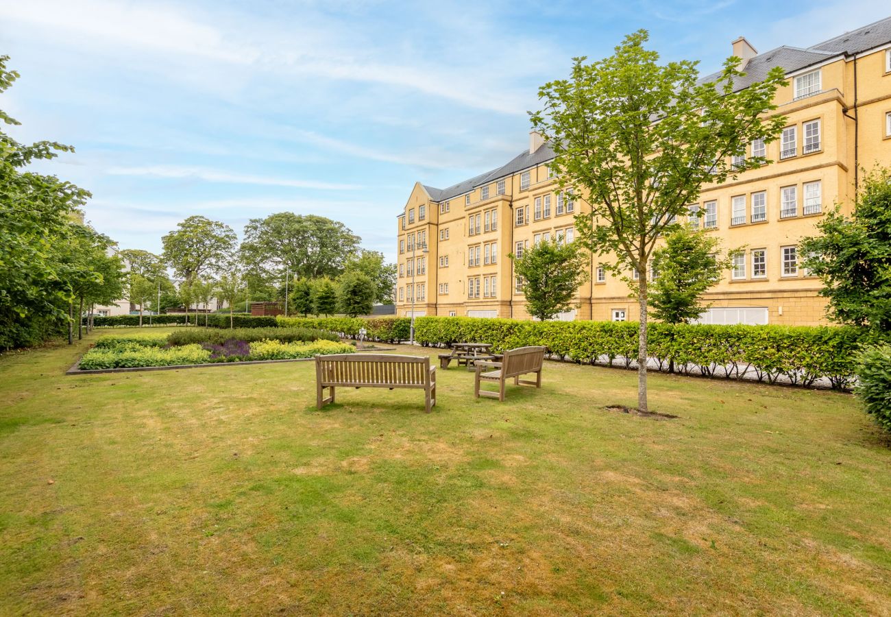 Apartment in St Andrews - Adamson Court (No 15)