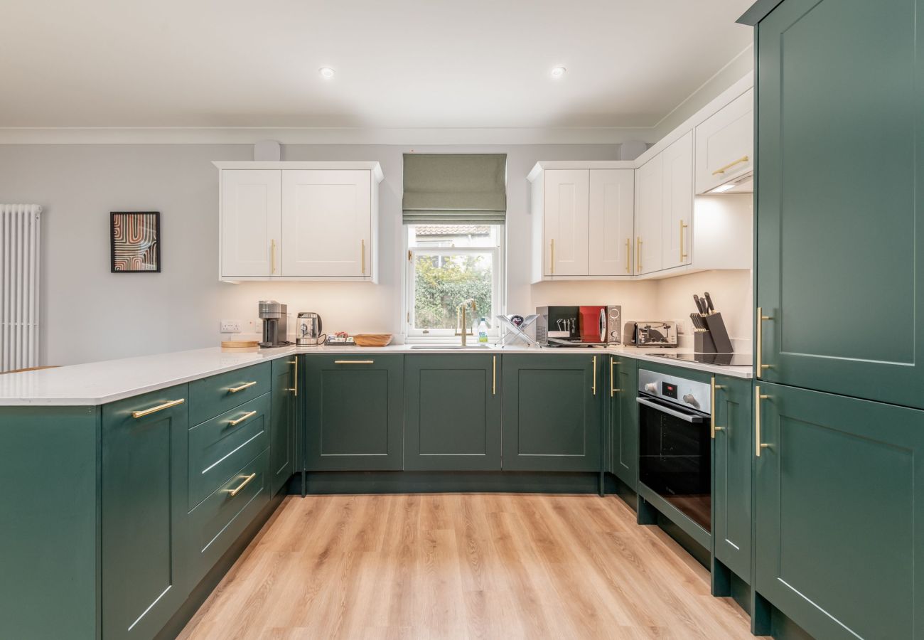 House in St Andrews - Skye Sands | St Marys Place (No 9)