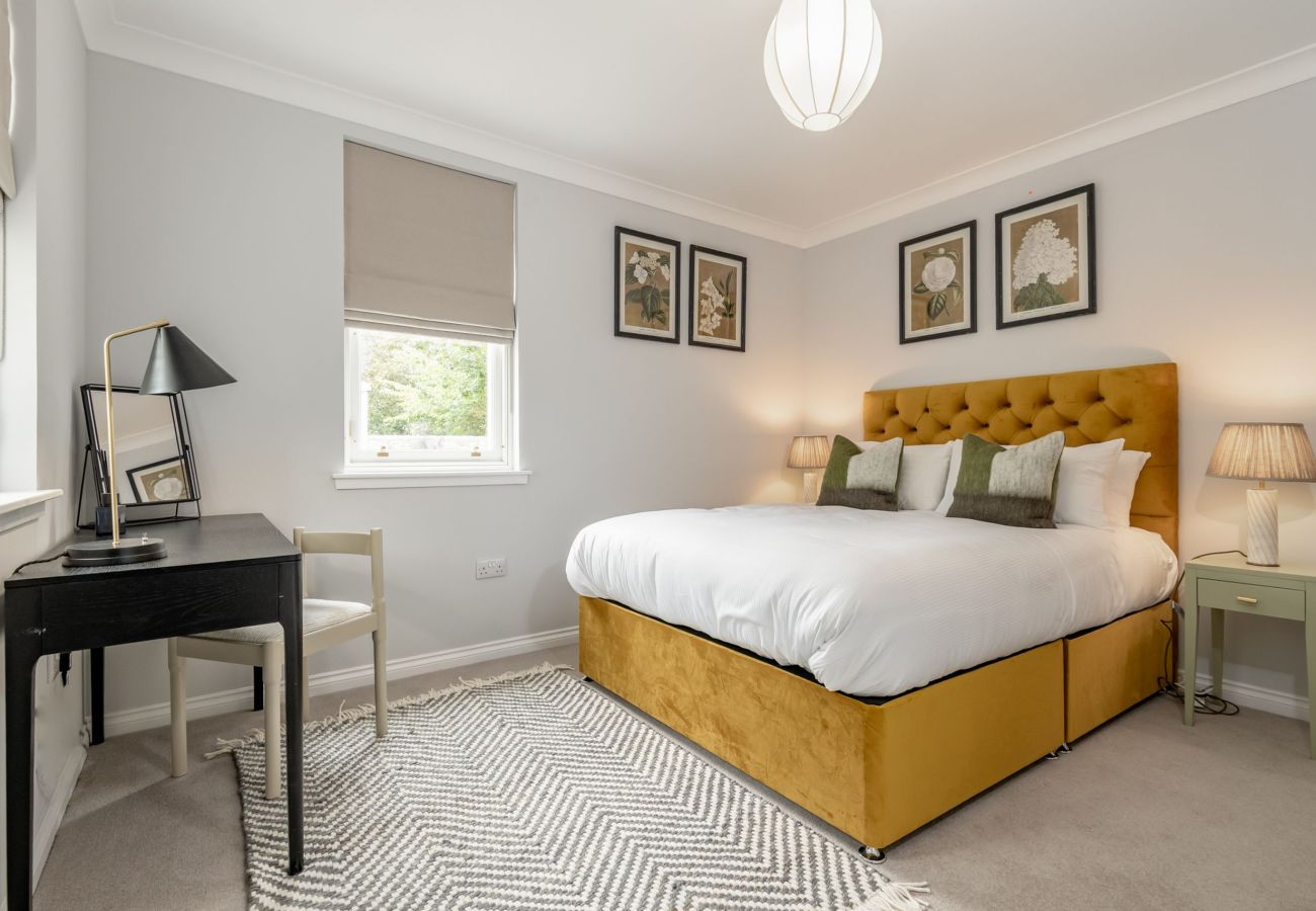 House in St Andrews - Skye Sands | St Marys Place (No 9)
