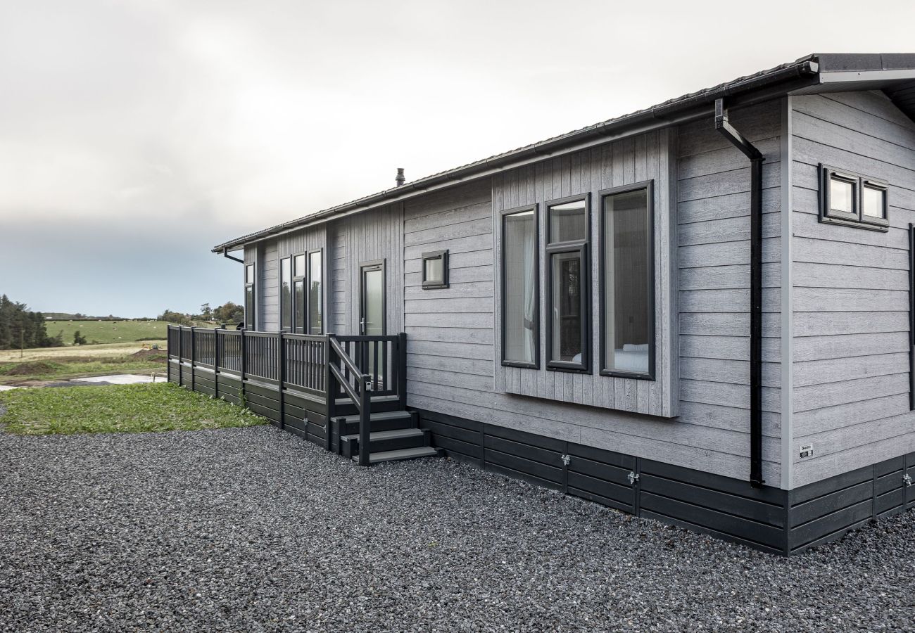 Mobile home in St Andrews - Lodge No 145 | Stewarts Resort Cameron