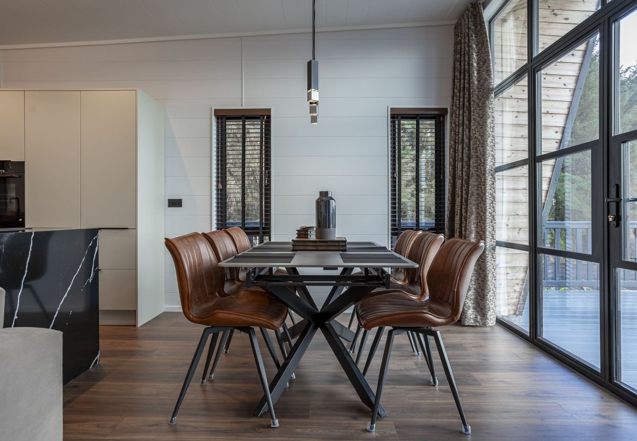 Mobile home in St Andrews - Lodge No 147 | Stewarts Resort Cameron