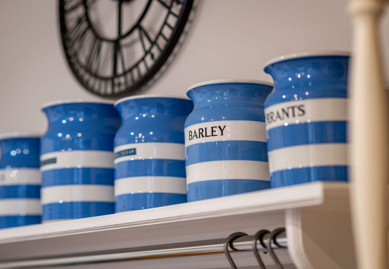 House in Elie - Ampersand