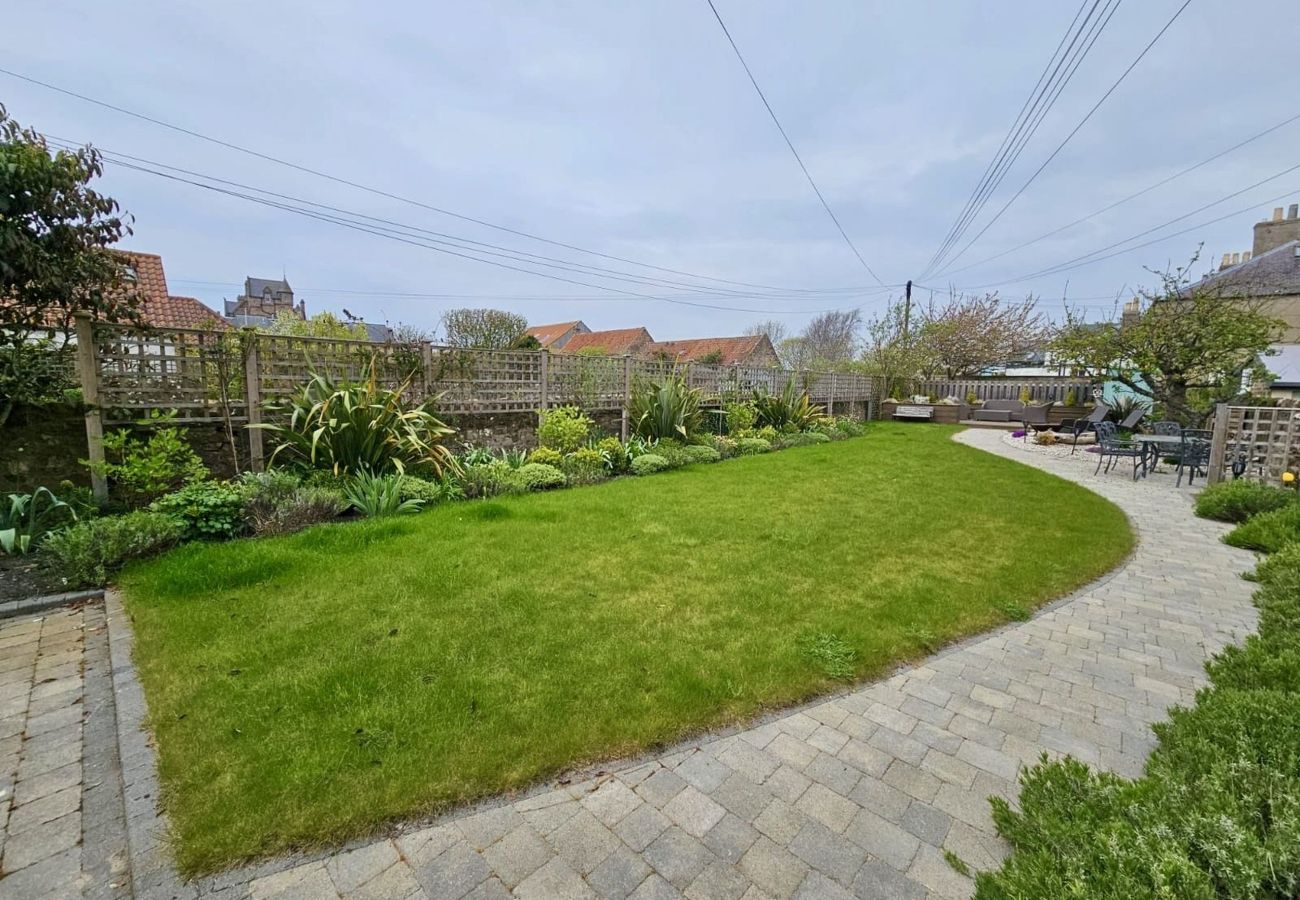 House in Elie - Overton | Elie
