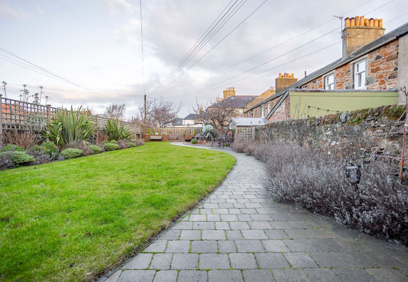 House in Elie - Overton | Elie