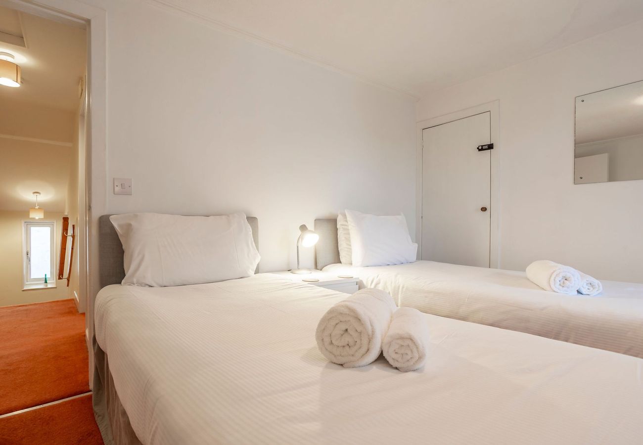 Cottage in Crail - Seascape Cottage at Crail Harbour