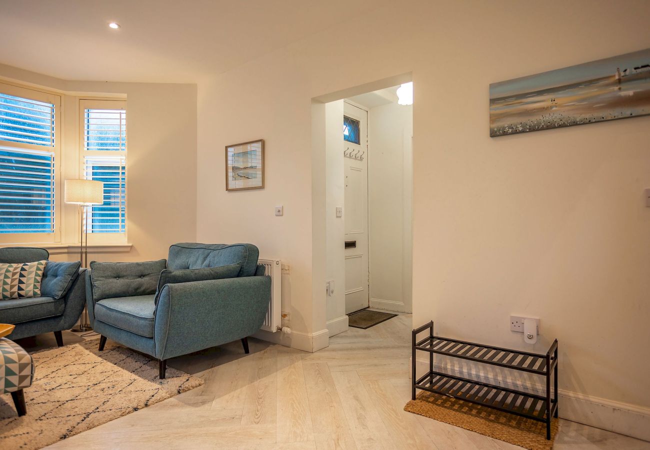 House in Elie - The Lodge House | By Elie