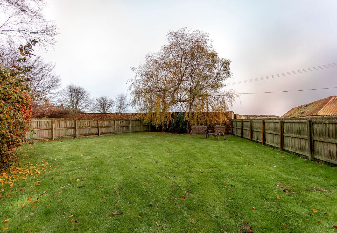 House in Elie - The Lodge House | By Elie