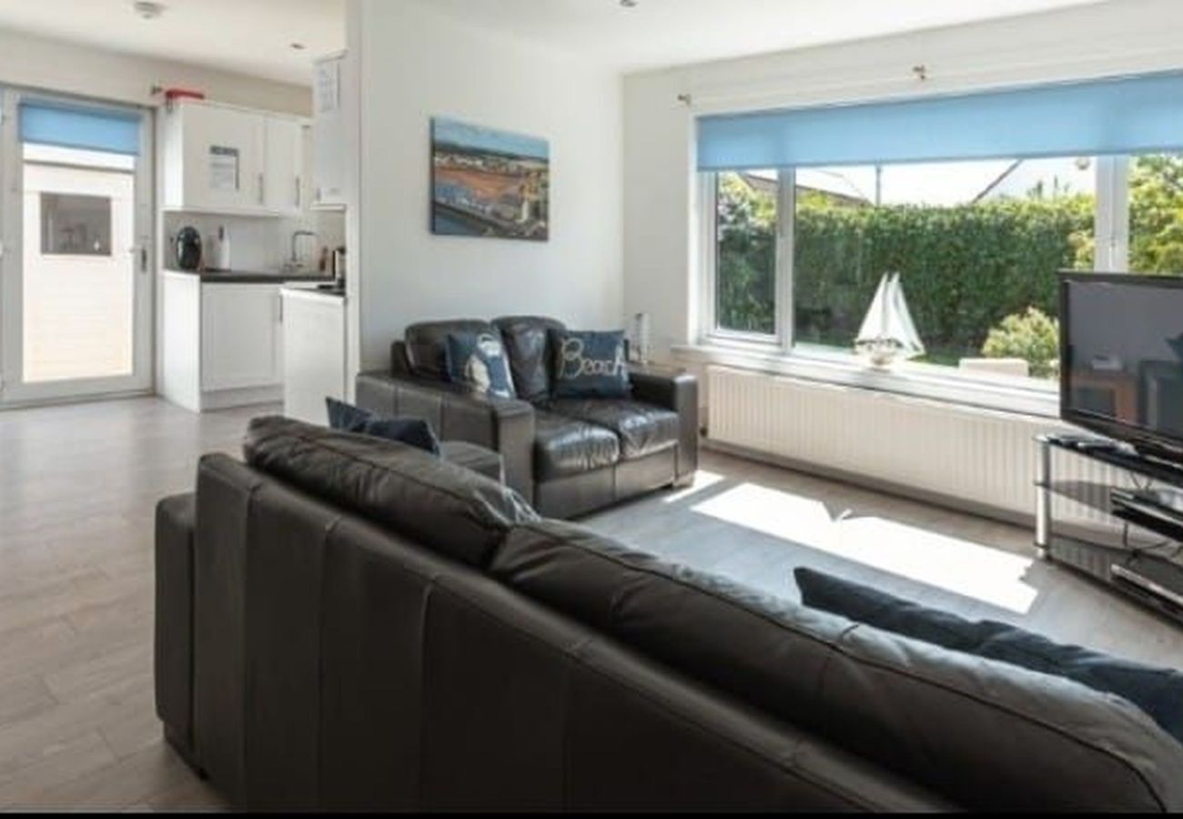 Bungalow in Elie - Baird Place (No 26) | Elie