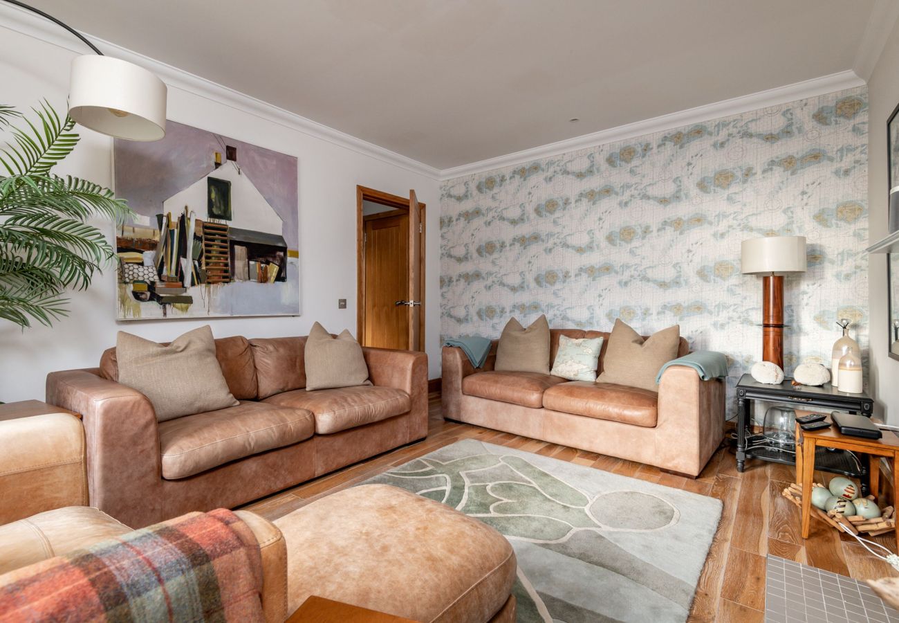 House in Lower Largo - Main Street (No 115) | Lower Largo