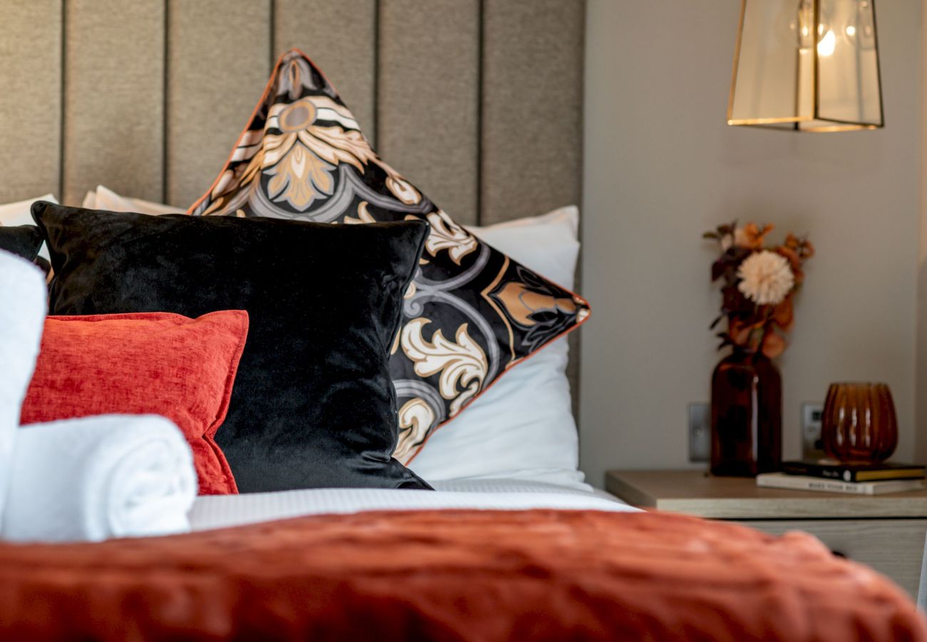 Mobile home in Cameron - Lodge No 133 | Hot Tub | Stewart's Resort Cameron