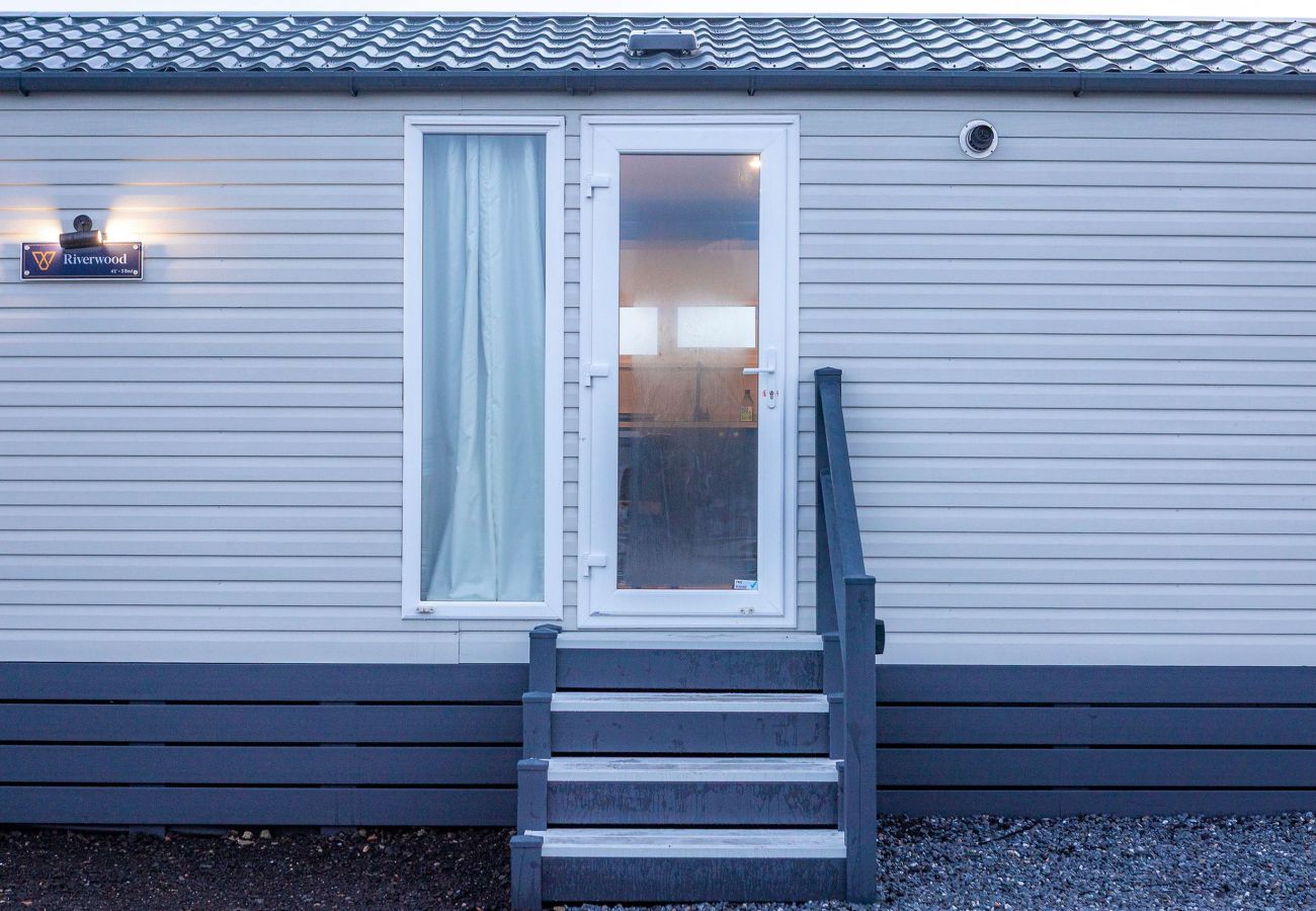 House in Cameron - Lodge No 229 | Stewart's Resort Cameron