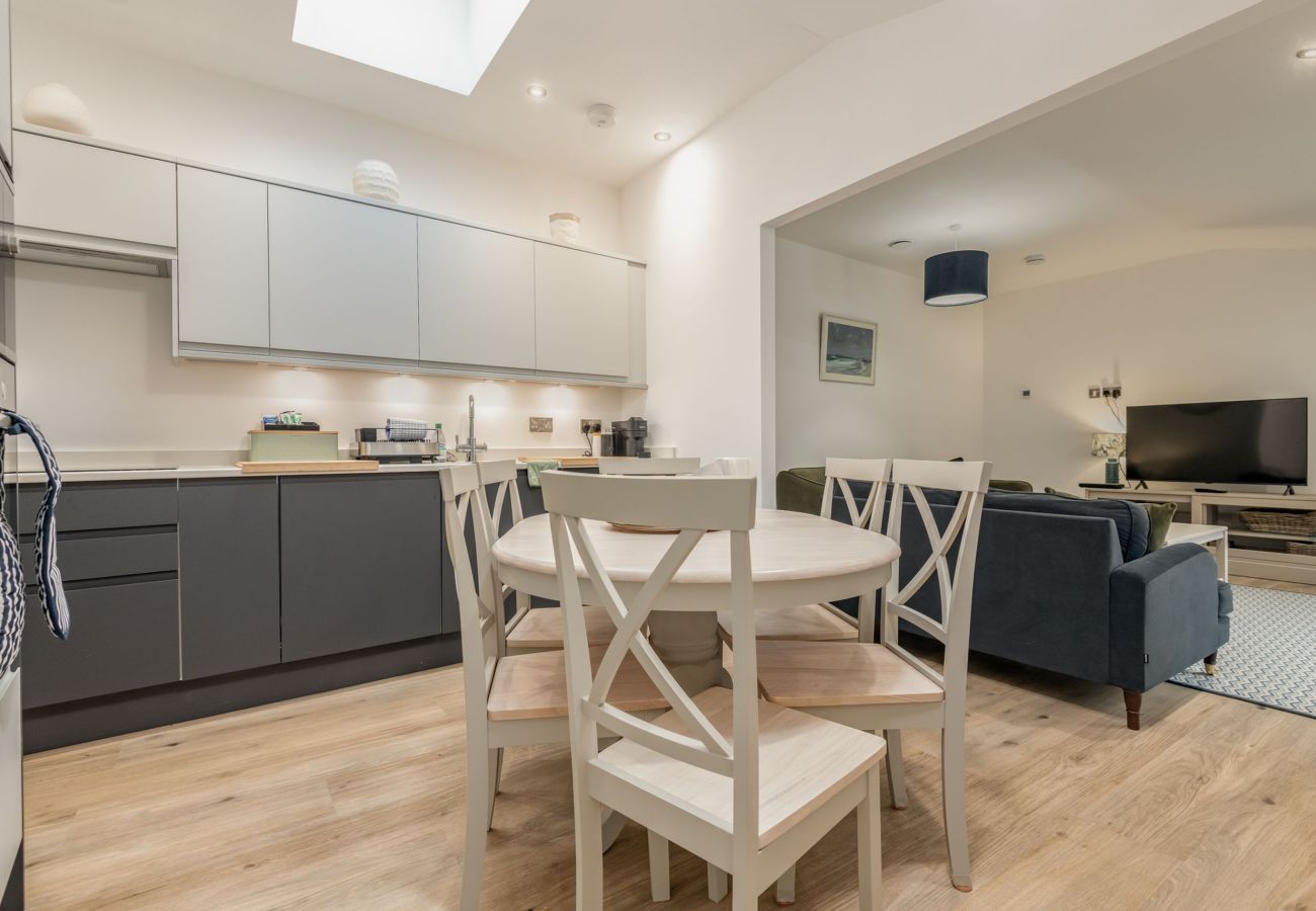 Cottage in St Andrews - Rusheen Cottage