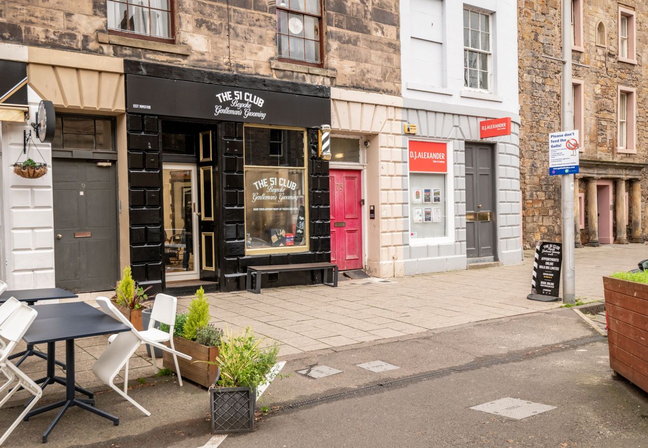 Cottage in St Andrews - Rusheen Cottage