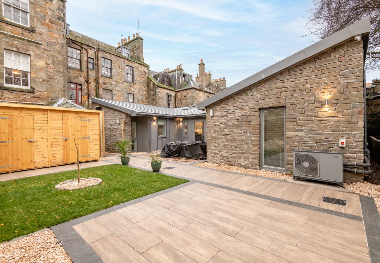 Cottage in St Andrews - Rusheen Cottage