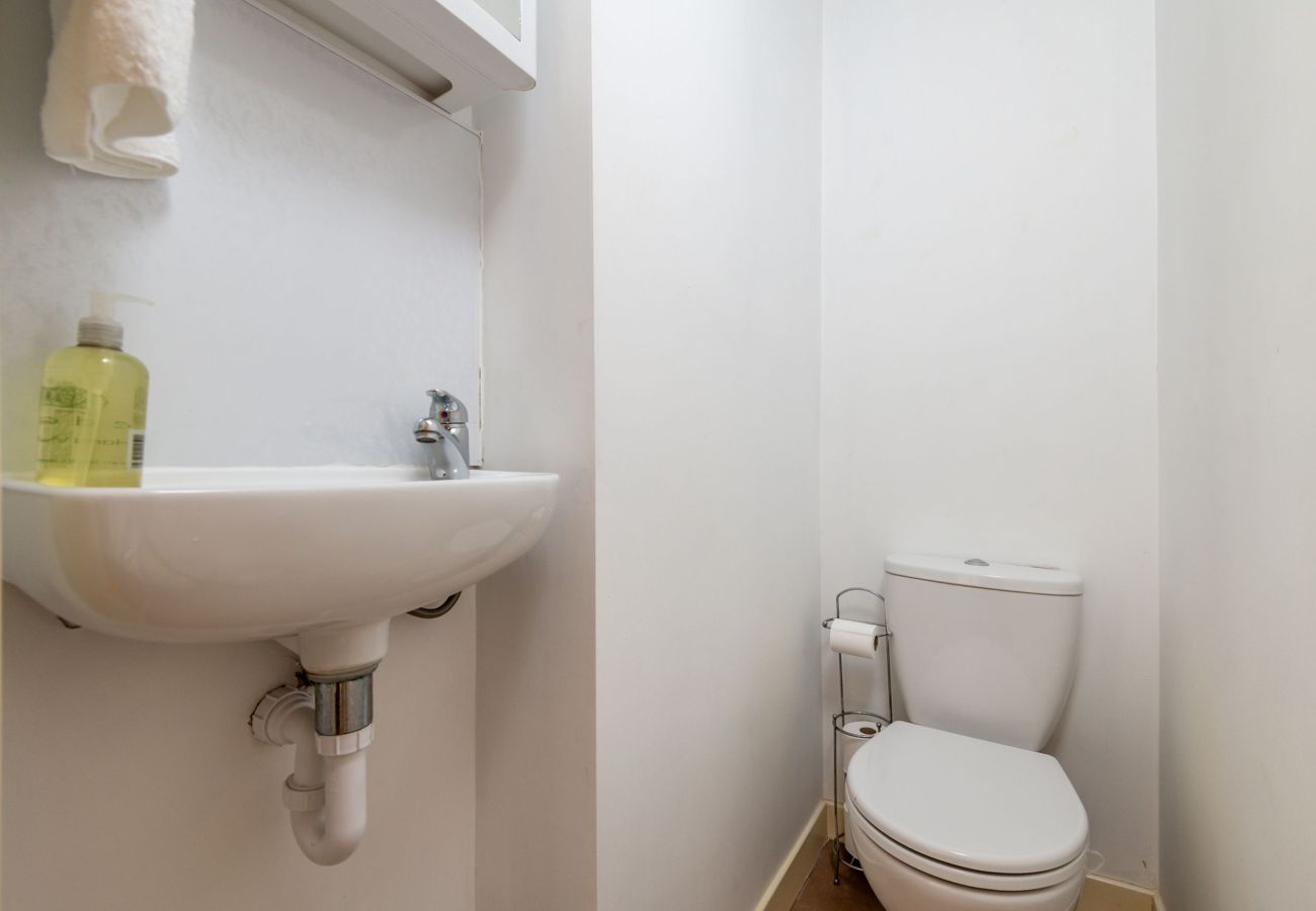 House in St Andrews - Tom Morris Drive (No 27)