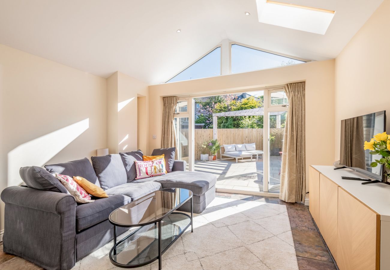 House in St Andrews - Auld Burn Road (No 2)