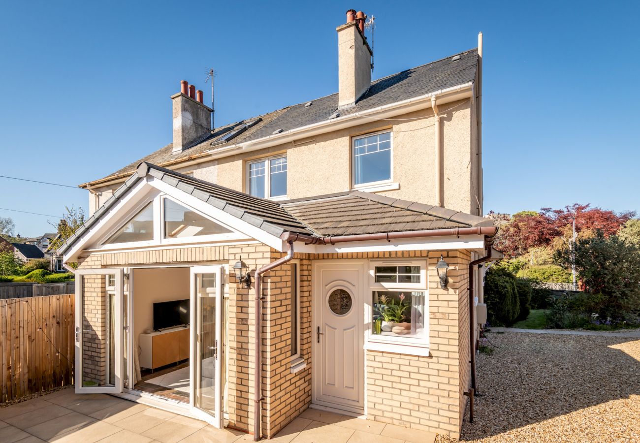 House in St Andrews - Auld Burn Road (No 2)