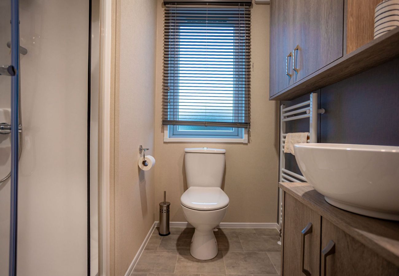 Mobile home in Strathkinness - Lodge No 35 | St Andrews Lodge Park