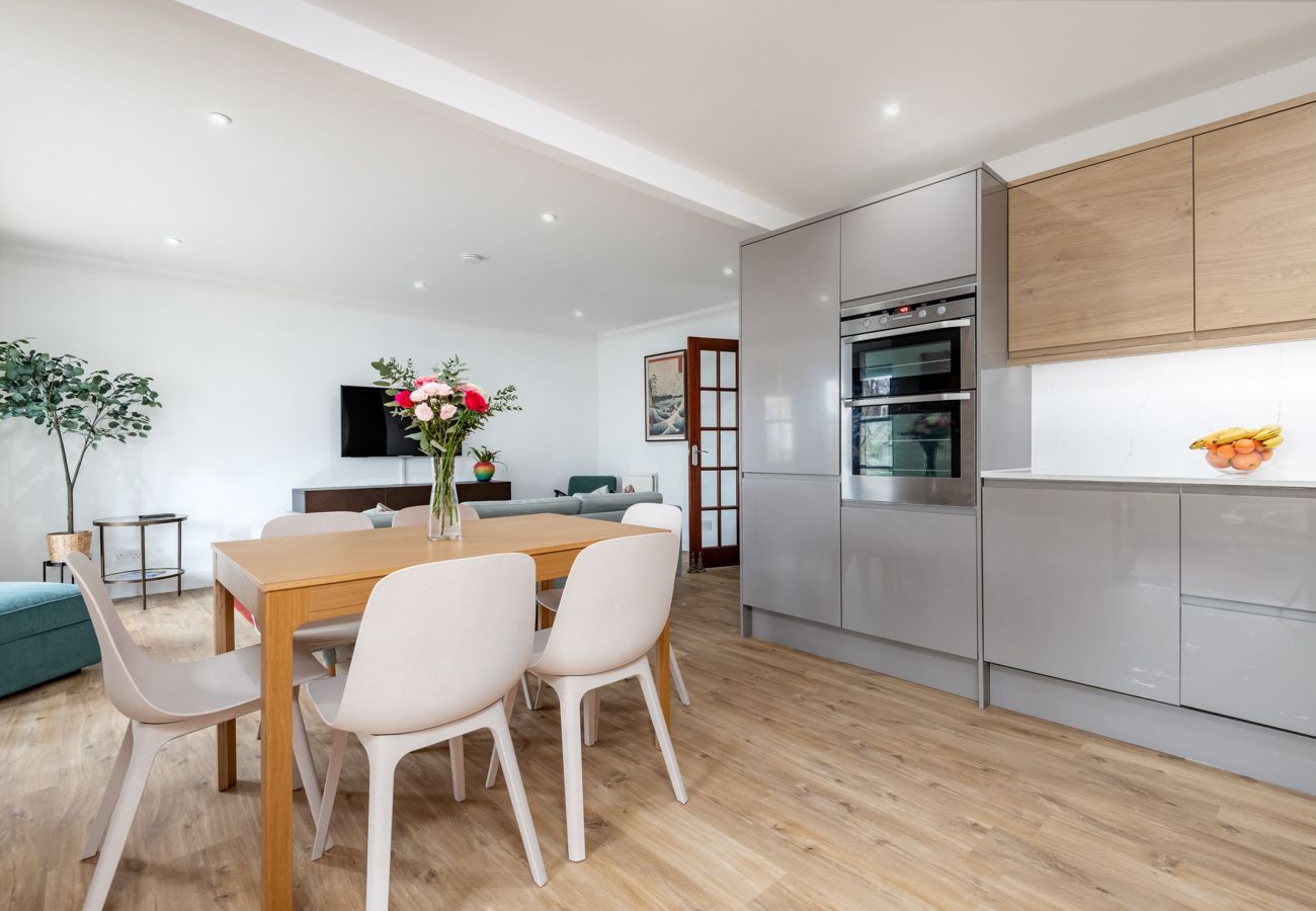 Apartment in St Andrews - John Coupar Court (No 10)