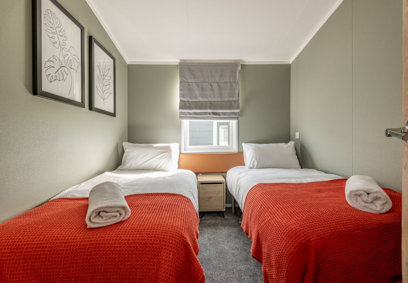 Mobile home in Strathkinness - Lodge No 21 | St Andrews Lodge Park