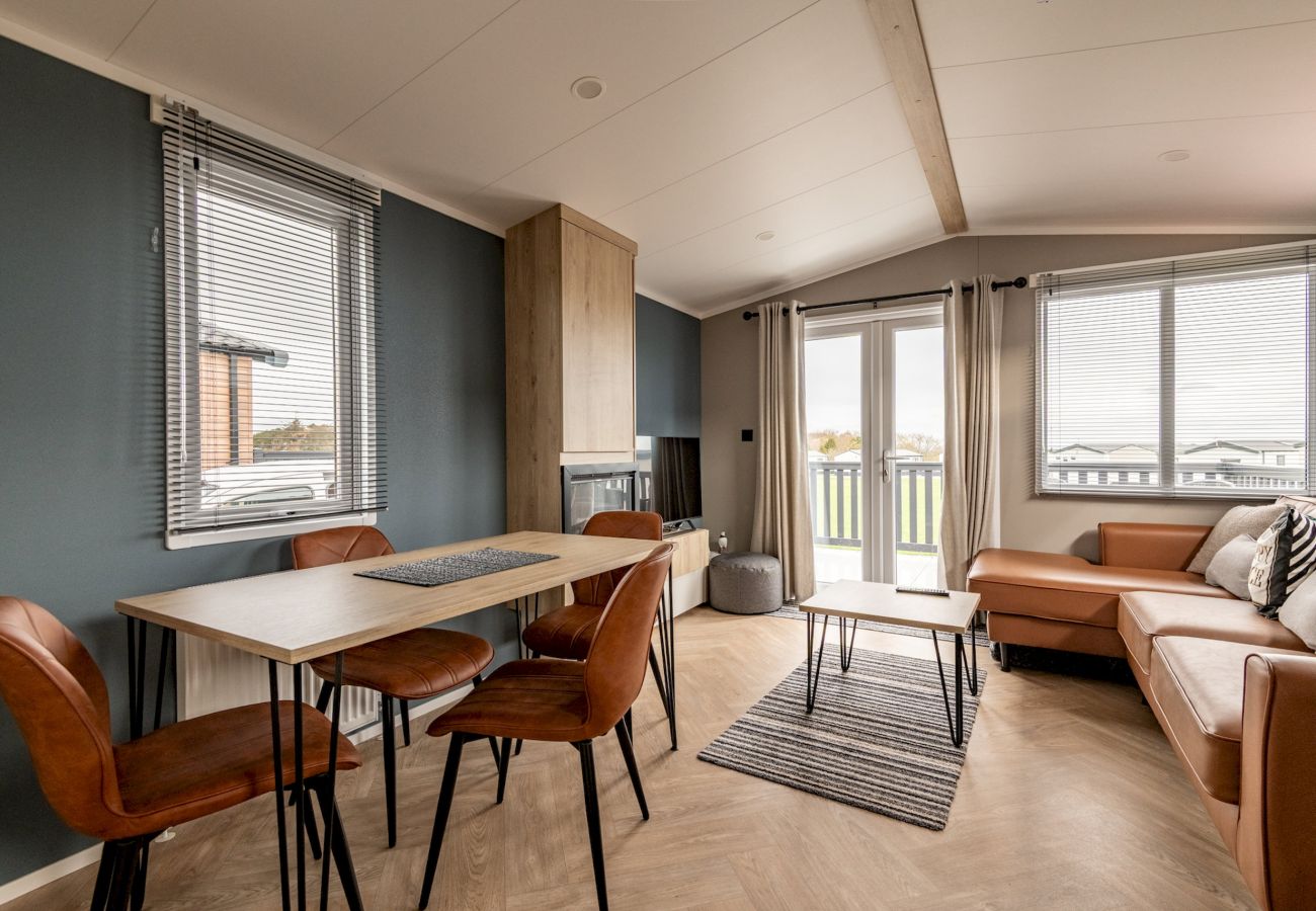 Mobile home in Strathkinness - Lodge No 21 | St Andrews Lodge Park