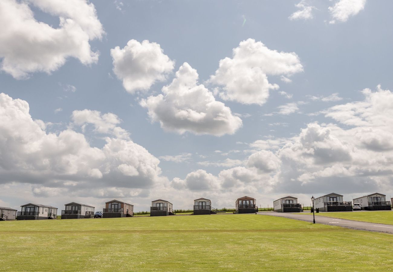 Mobile home in Strathkinness - Lodge No 21 | St Andrews Lodge Park