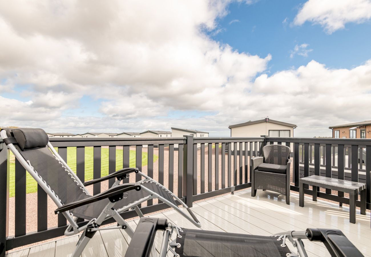 Mobile home in Strathkinness - Lodge No 21 | St Andrews Lodge Park